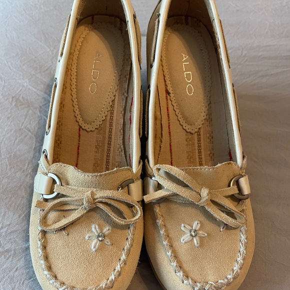 Also suede wedge loafers - Picture 4 of 4